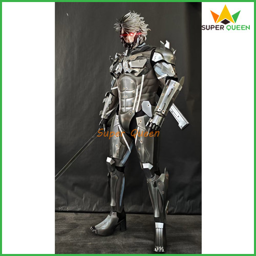 Highly Detailed Metal Gear Rising: Revengeance Raiden Cosplay Armor Costume