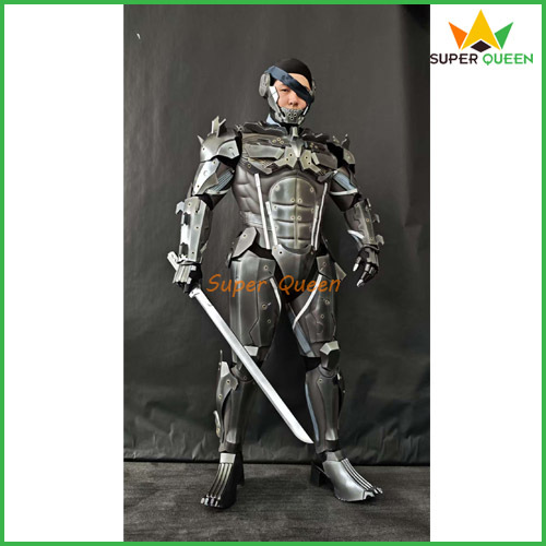 Highly Detailed Metal Gear Rising: Revengeance Raiden Cosplay Armor Costume