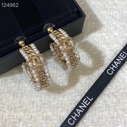 Chanel new chain pearl earrings 1: 1 copy replicate counters 01042476
