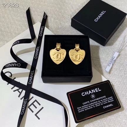 Chanel new grass heart earrings 1: 1 copy replicate counters 01042455