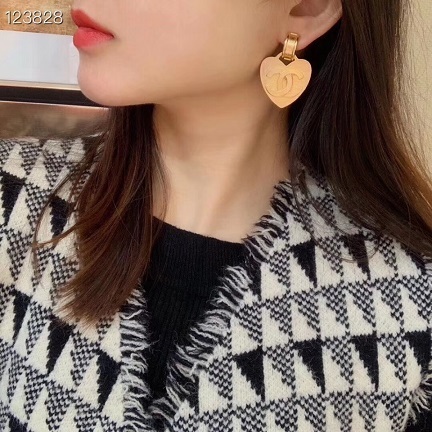 Chanel new grass heart earrings 1: 1 copy replicate counters 01042455
