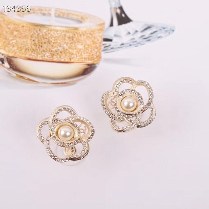 Chanel new Camellia pearl earrngs 1: 1 copy replicate counters 06011821