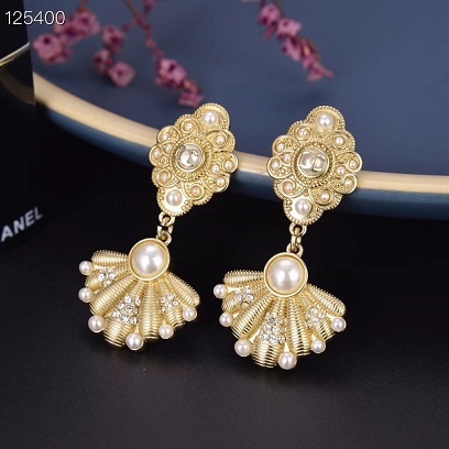 Chanel new grass court pearl earrings 1: 1 copy replicate counters 01042499