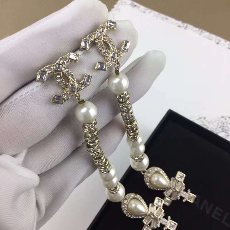 Chanel Long Drop Strass Earring Fashion Costume Jewelry
