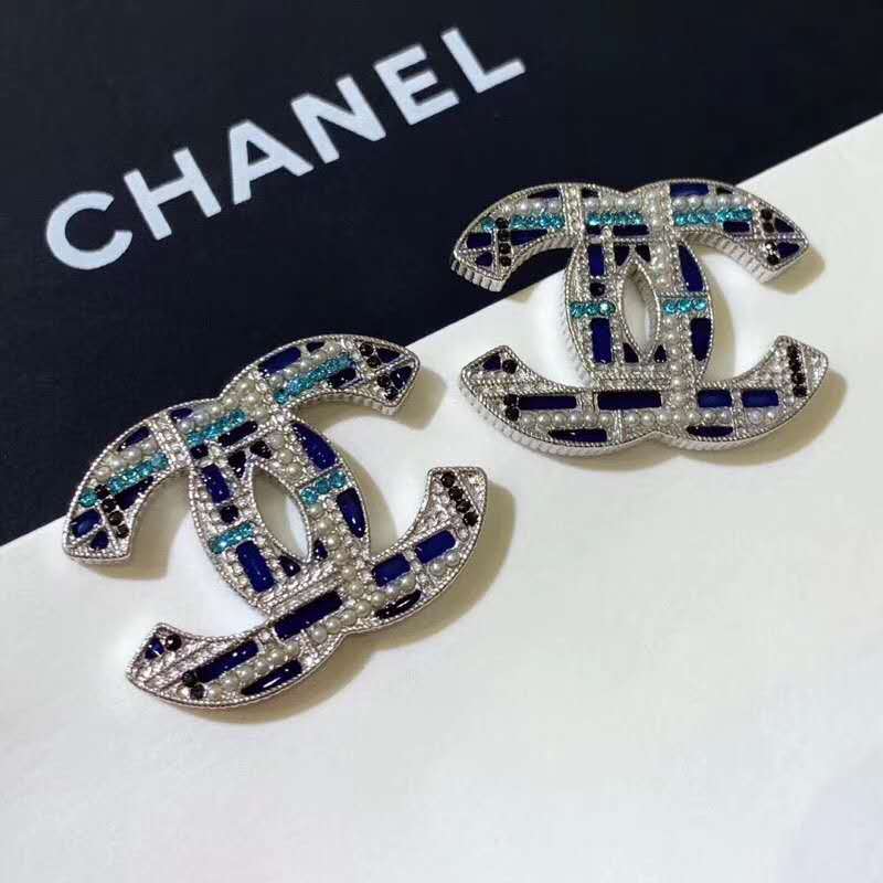 Top Making Chanel Navy Blue White Hollow Out CC Earing