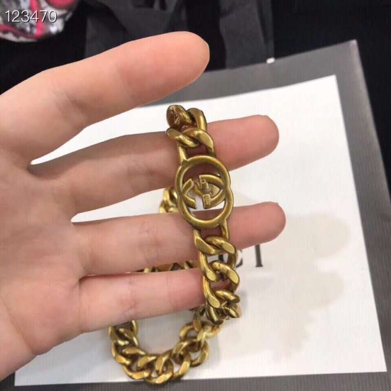 Gucci Brass Thick Chain Short Necklace