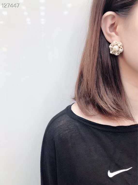 Chanel Flower Shape Strass Pearl Hollow Out Stud Earring