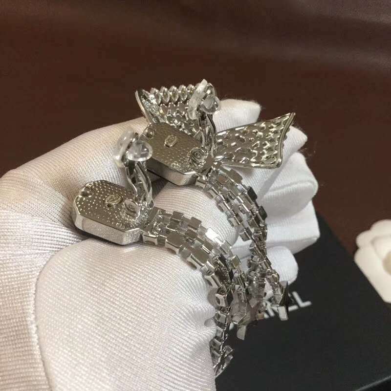 Clip- on Chanel Black White Crystal Bowknot Tassel Clip Earring
