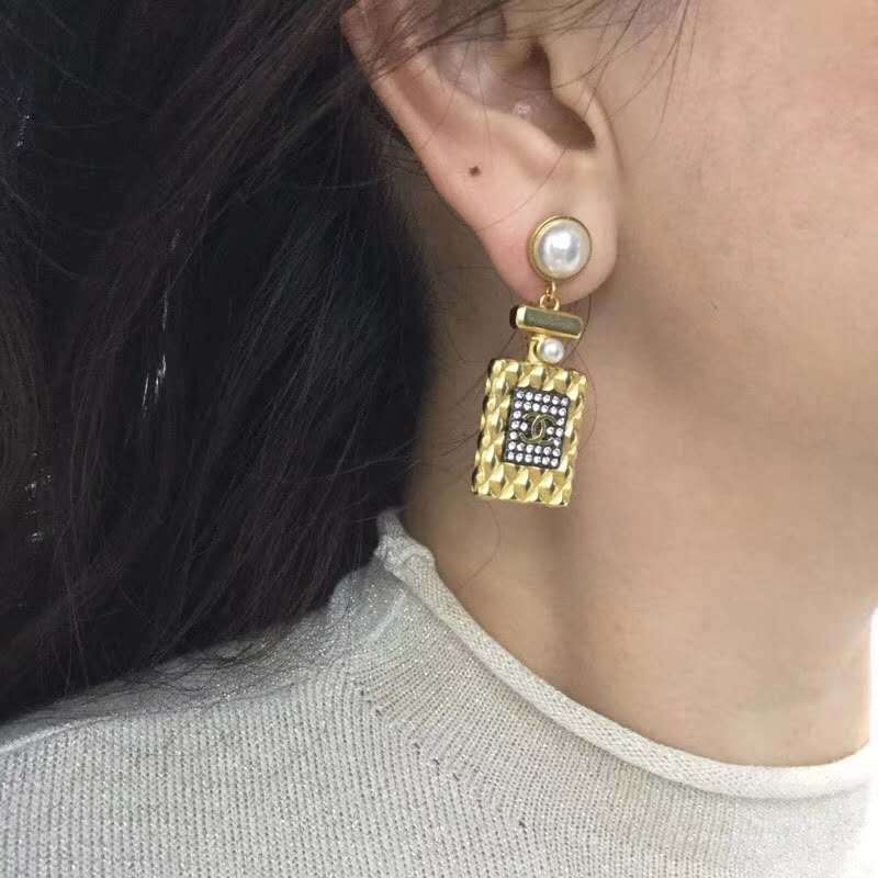 Chanel Short Bottle Pendant Earring Yello Gold Color Pearl Strass