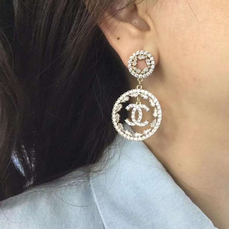 Chanel Shiny Crystal Strass Wreath Pendant Earring