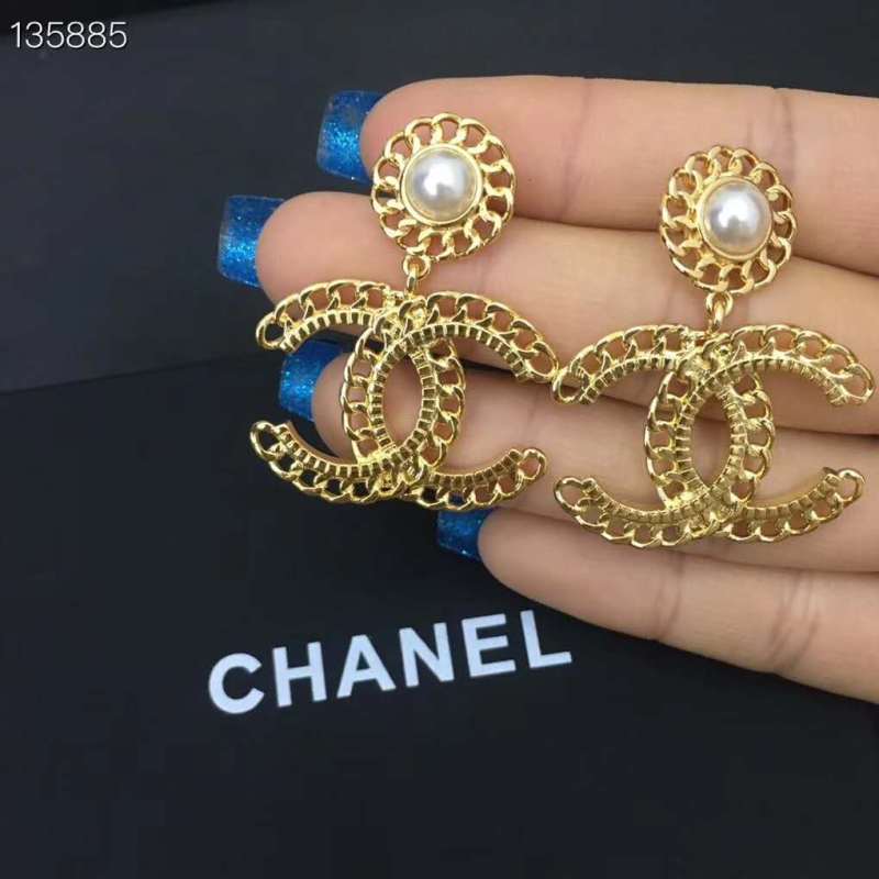 Chanel Round Drop Earring Metal &amp; Glass Pearls