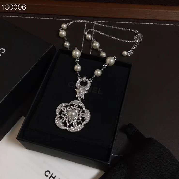 Chanel Necklace Hollow Out Camellia Pendant Metal, Glass Pearls &amp; Strass Silver, Pearly White &amp; Crystal