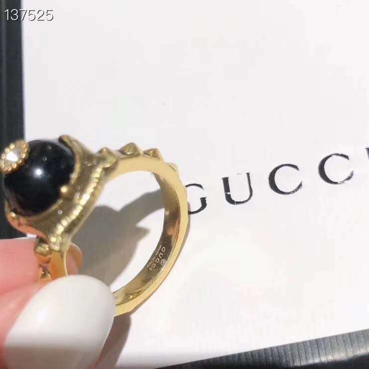 Gucci feline head Le Marché des Merveilles ring