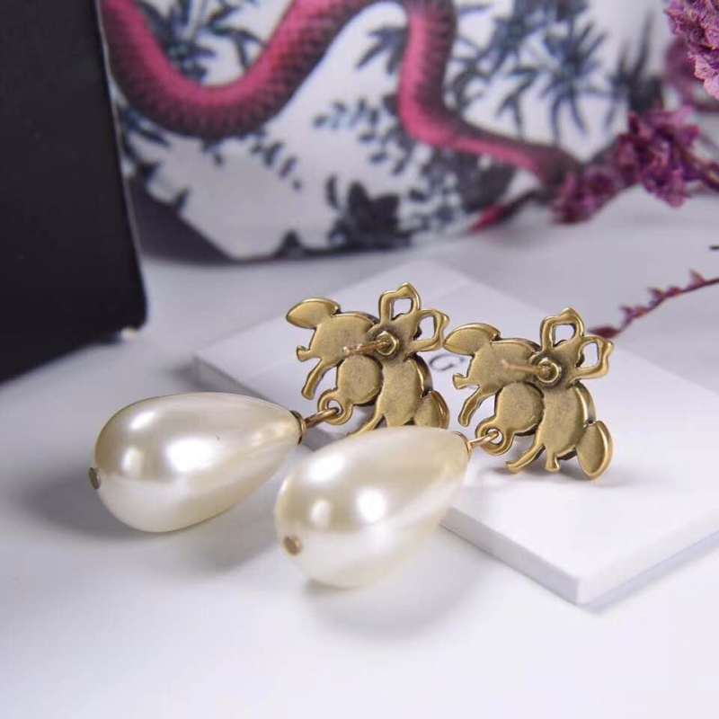 Aged gold finish Bee earrings with drop pearls for pierced ears
