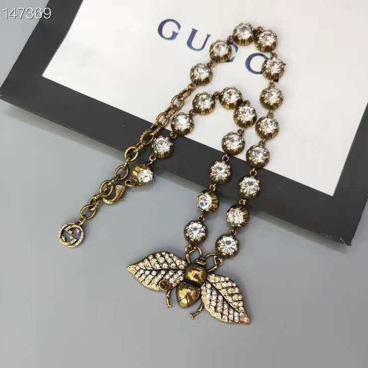 Gucci Bee necklace with crystals  aged gold finish Strass Short Necklace Bee Pendant