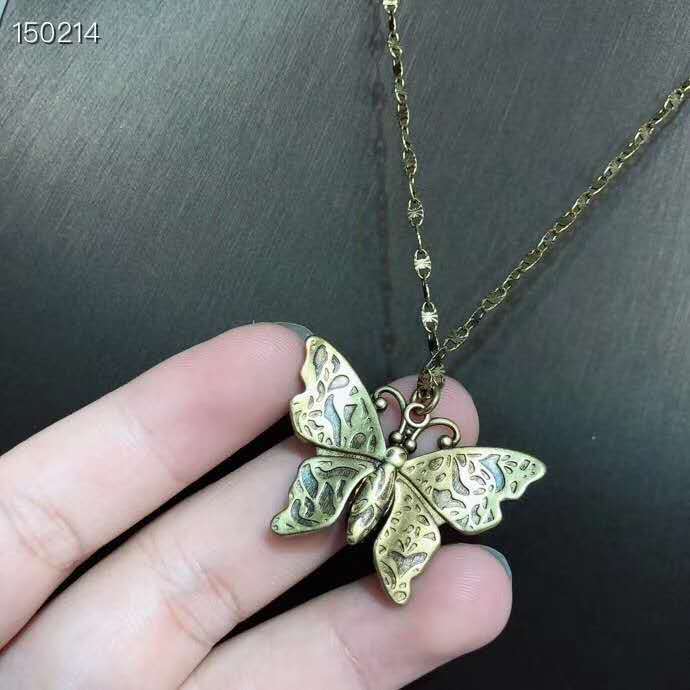 Gucci Crystal studded butterfly necklace multicolored