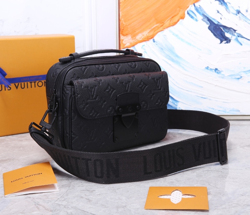 Louis Vuitton  Embossed S Lock Messenger Replica  1：1 to the Authenic Material and making same as the genuine