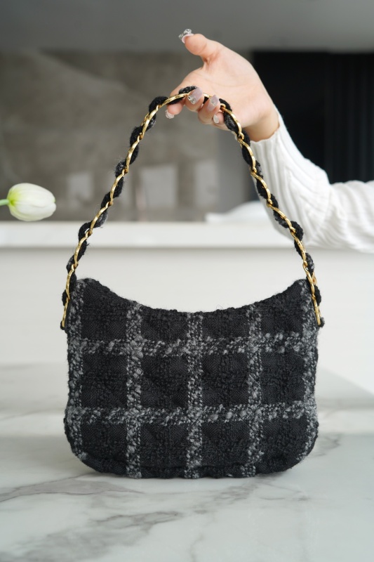 Chanel 22K Tweed Hobo Clutch Shoulder Bag Vintage Replica Bag Authenic Quality