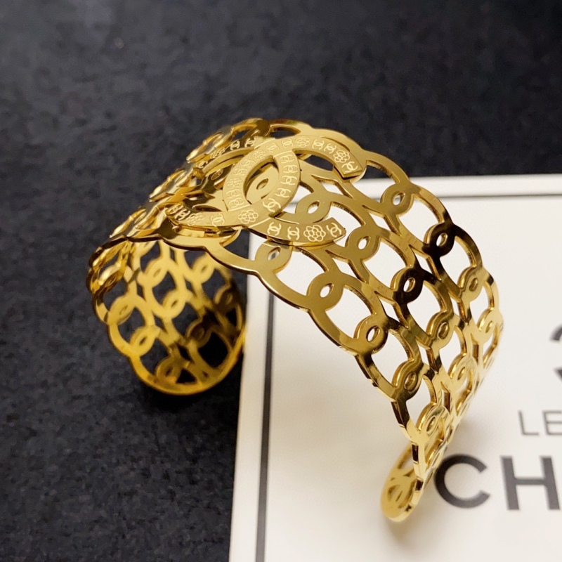 Chanel Replica Cuff Bracelet Hollowing Metal Wide Brass Top Best Quality