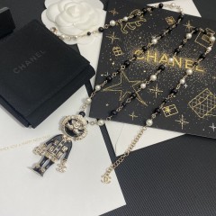 Chanel Top Replica Copy Long Black White Pearl Metal Chain Lion Charm Pendant Necklace Star Charm Luxury Brand Factory Outlet Wholesale
