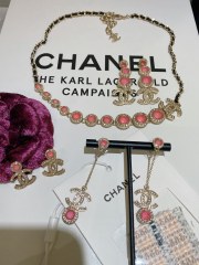 Chanel Top Replica 23/24 Pink Crystal Leather Chain Short Necklace Pendant Earring Set Luxury Brand Factory Outlet Wholesale