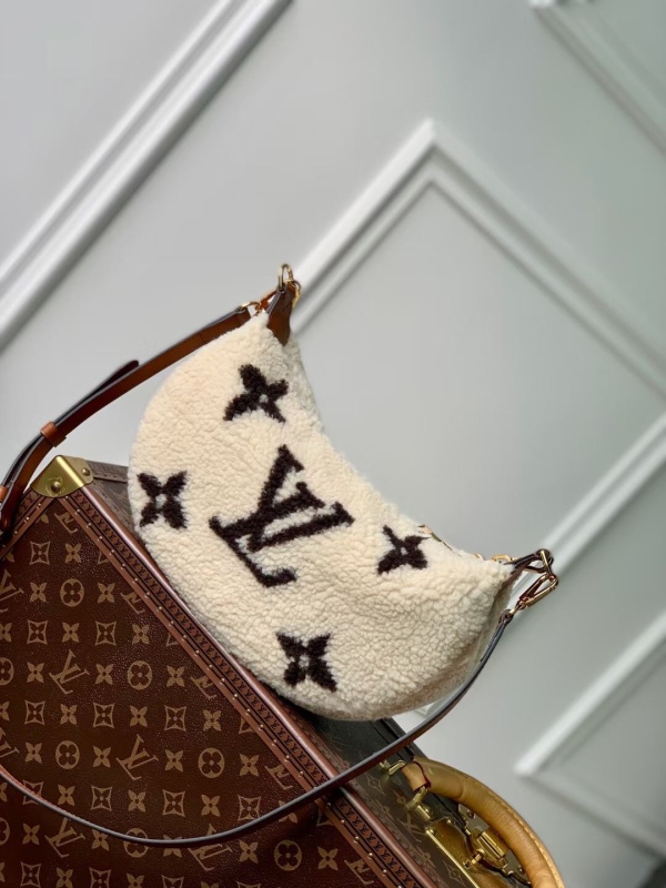 LV Top Replica AAA Copy Over The Moon Bag Shearling Winter Factory Outlet Wholesale