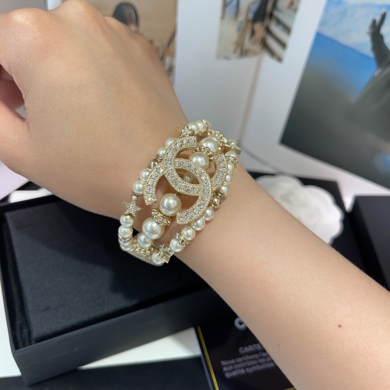 Chanel Top AAA 1:1 Pearl Strass CC Star Bracelet Factory Outlet Wholesale