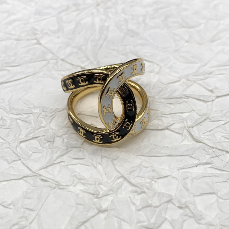 Chanel Spring Summer 24P Twisted Monogram CC Ring Factory Outlet Wholesale Top 1:1 AAA vs Genuine