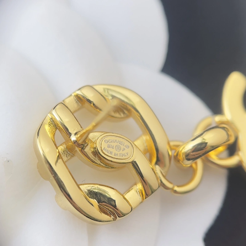 Chanel Spring Summer 2024 Pre-collection 24P Strass CC Pendant Earring 1:1 AAA Top Quality Factory Outlet Wholesale
