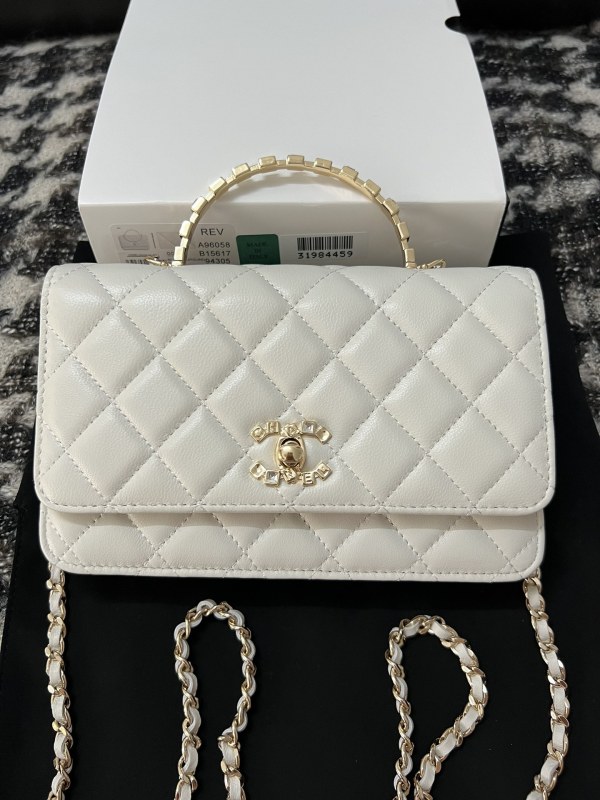 Chanel Spring Summer 2024 Pre-collection 24P Wallet on Chain with Top Strass Metal Handle 1:1 AAA Top Quality vs Genuine Factory Outlet Wholesale