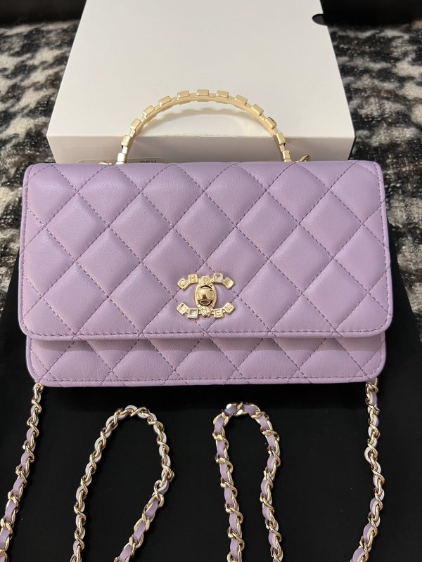Chanel Spring Summer 2024 Pre-collection 24P Wallet on Chain with Top Strass Metal Handle 1:1 AAA Top Quality vs Genuine Factory Outlet Wholesale