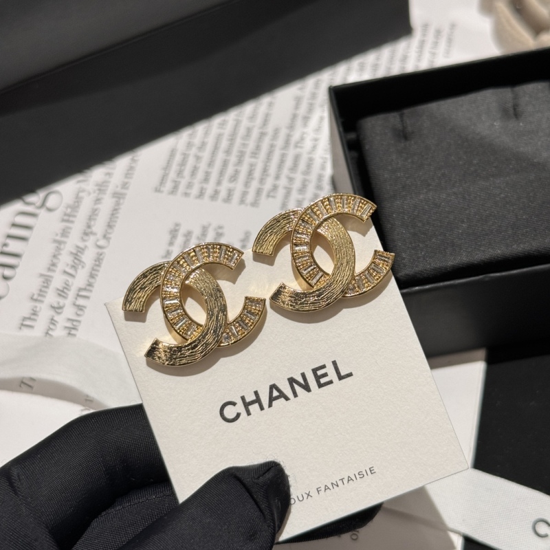 Chanel Classic Strass Grained CC Gold Stud Earring1:1 AAA Top Quality Replica vs Genuine Factory Outlet Wholesale