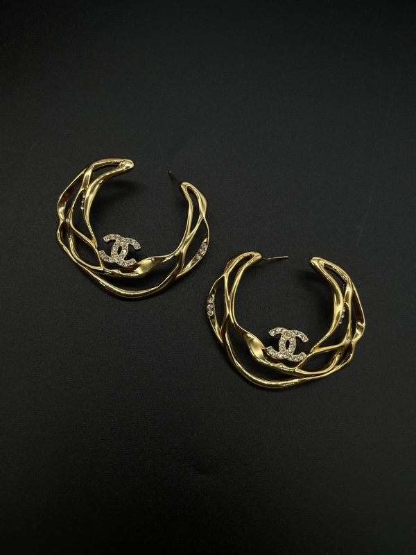 Chanel Top Replica AAA Copy Hollowed-out Camellia Strass Hoop Earring Factory Outlet Wholesale