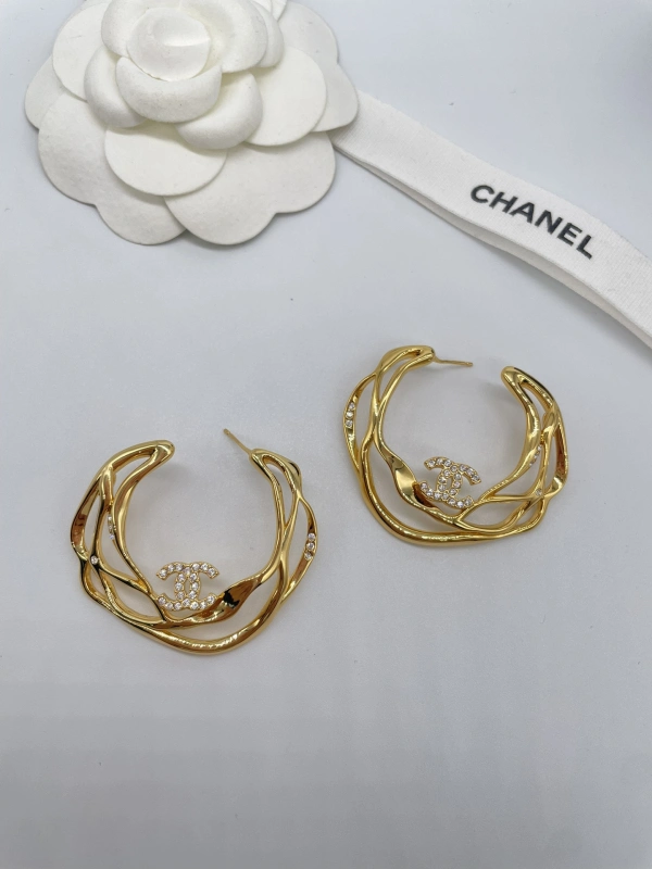Chanel Top Replica AAA Copy Hollowed-out Camellia Strass Hoop Earring Factory Outlet Wholesale