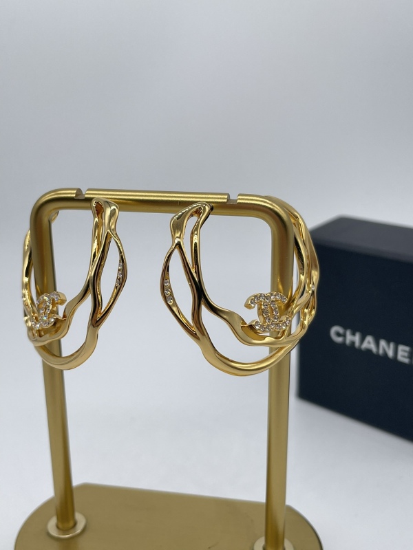 Chanel Top Replica AAA Copy Hollowed-out Camellia Strass Hoop Earring Factory Outlet Wholesale