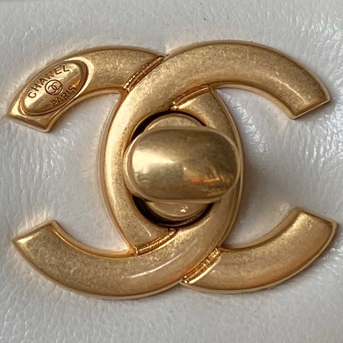 Chanel Top Replica AAA Copy Spring Summer 2024 Small Flap Bag Pearls on Chain Factory Outlet Wholesale