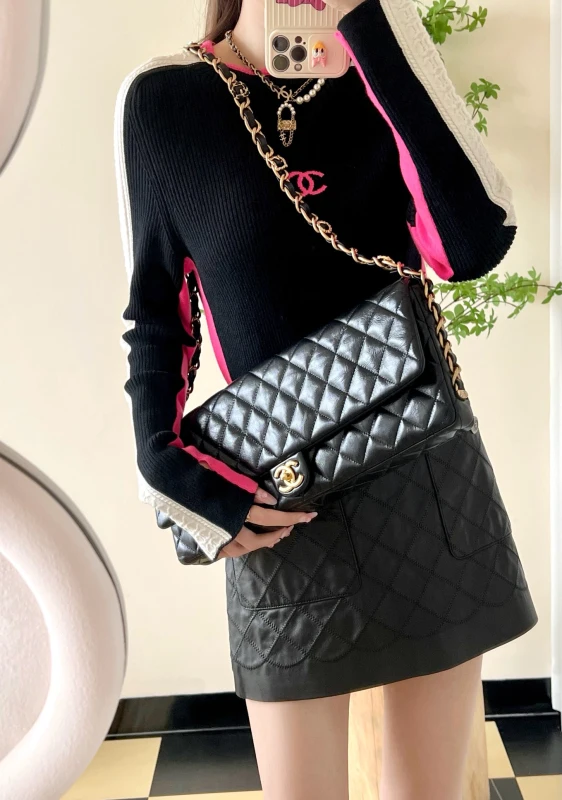 Chanel 24A Maxi Long Clutch Bag Shoulder 𝖵𝗂𝗇𝗍𝖺𝗀𝖾 Lambskin Gold-Tone Metal 1:1 AAA Top Quality vs Genuine Factory Outlet Wholesale