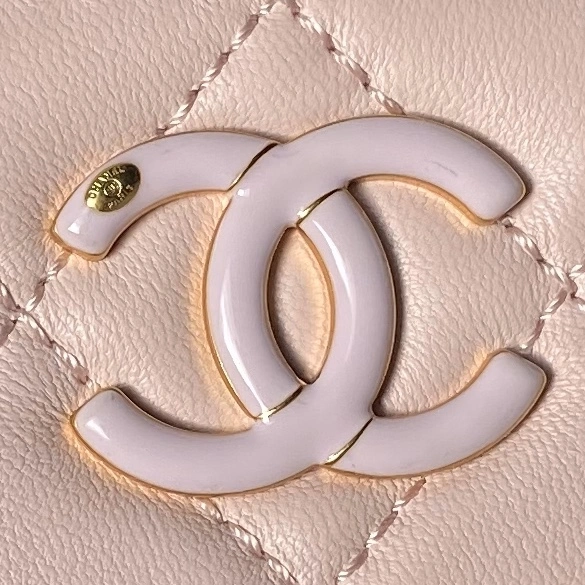 Chanel 24A Enamel CC Buckle Waist Bag 1:1 AAA Top Quality vs Genuine Factory Outlet Wholesale