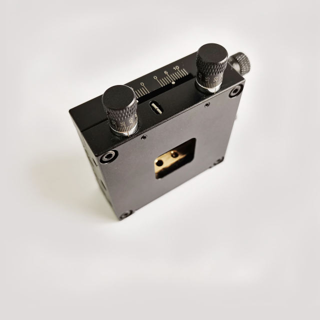 LDTXF3-20 High Precision Two Axis Adjustable Square Diaphragm Optical Slit