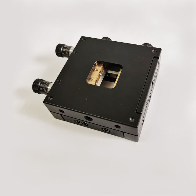 LDTXF3-20 High Precision Two Axis Adjustable Square Diaphragm Optical Slit