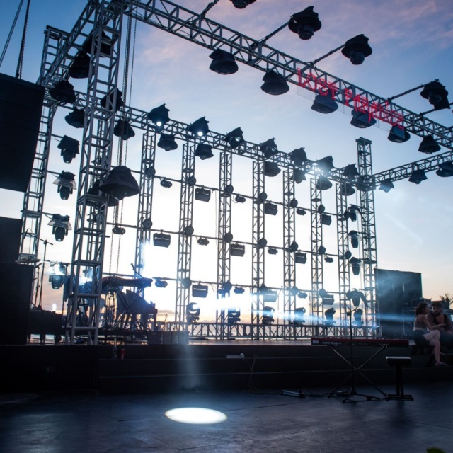 Outdoor party event truss