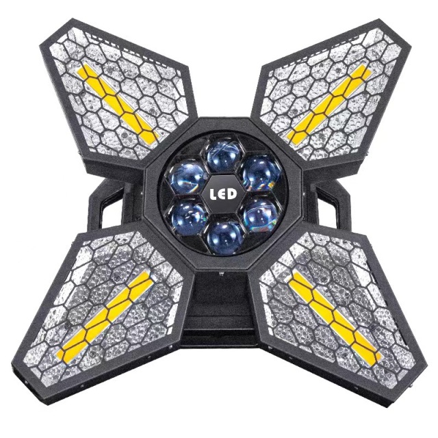 Four-leaf infinite rotation retro light