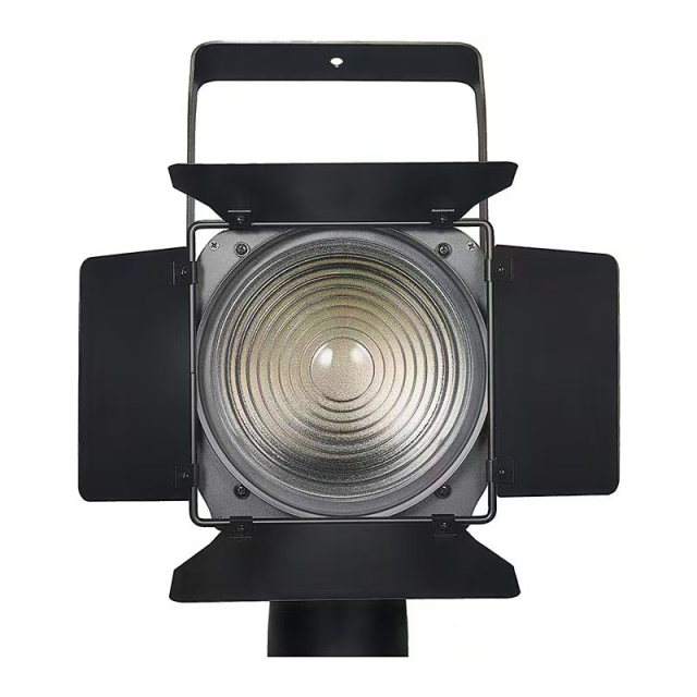 200W/300W LED Motorized Focus Spotlight