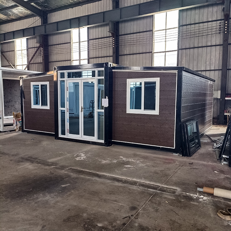 Black Grain Expandable Container House