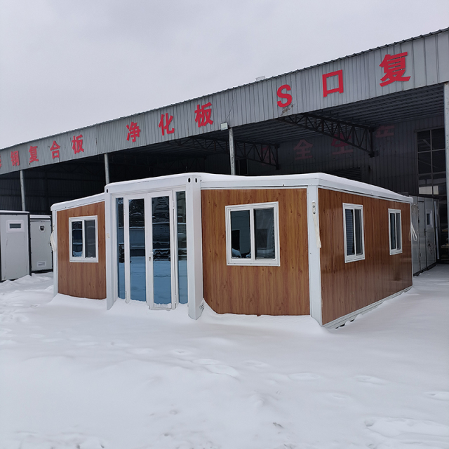 Prefabricated Container House With Triangular Roof
