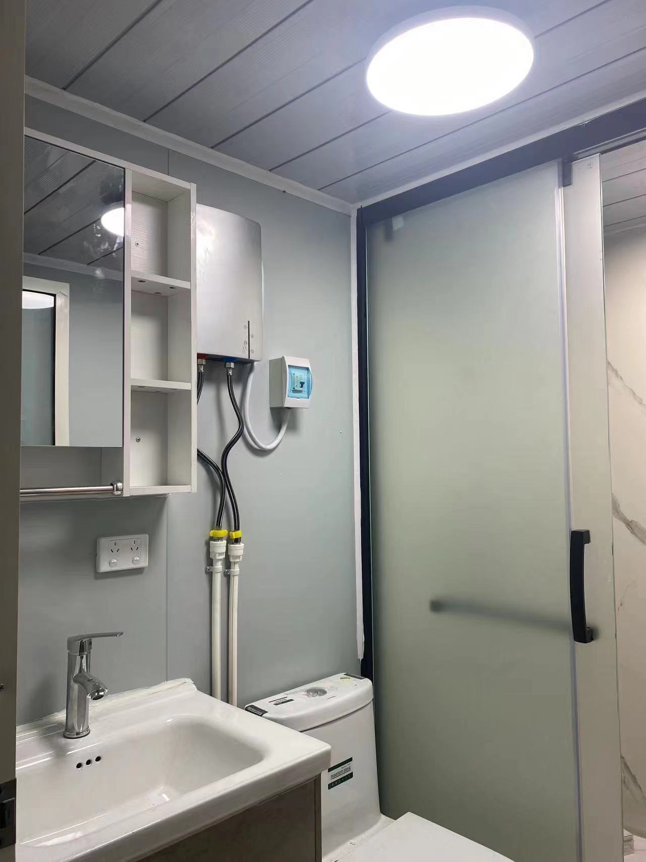 Two Floors Prefabricated Expandable Containers Home