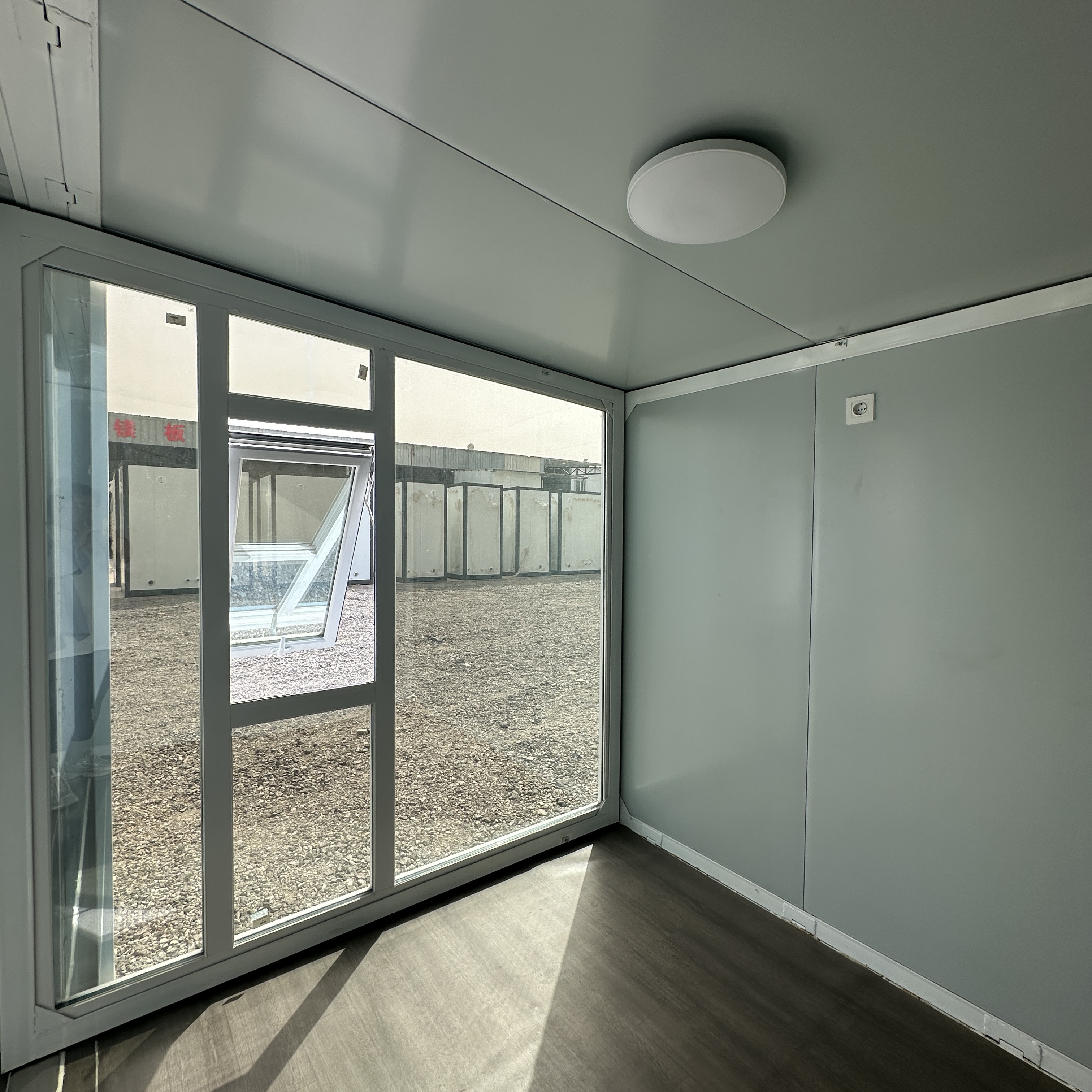10FT Expandable House (Floor Area: 18.5 m²)