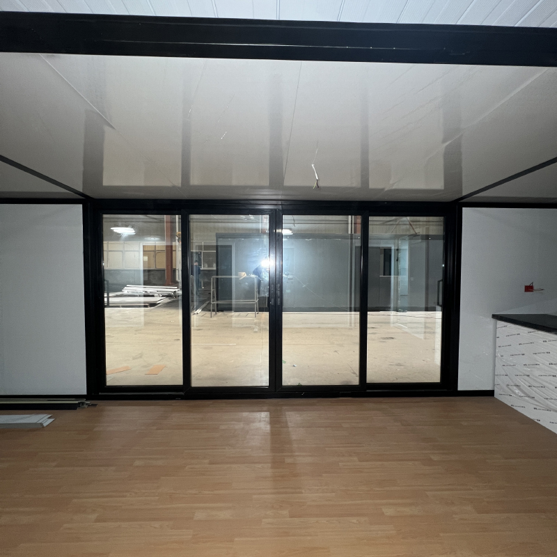 40ft Luxury Modular Prefab Tiny Container Houses From China