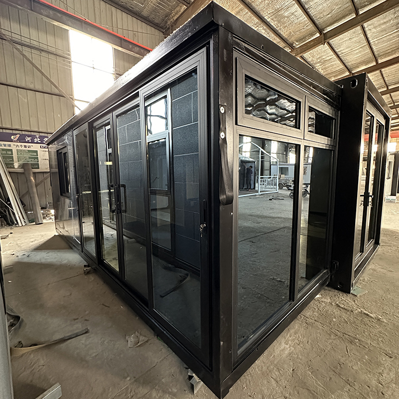 20ft Floor-to-ceiling Window Expandable House Homes