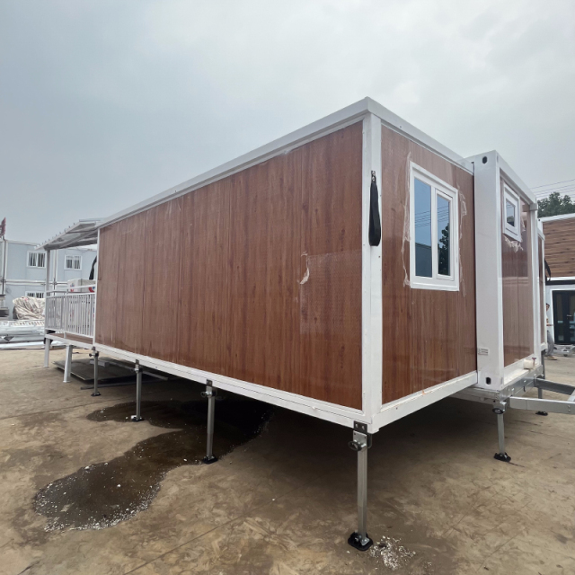 Small Tiny Mobile Homes on Wheels – 20ft Expandable House with Roof & Trailer